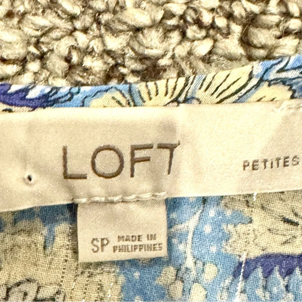 LOFT Light Blue Floral/ metallic Puff-Sleeve Blouse
